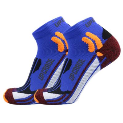 China Brand Antibacterial Professional Sport Socks High Quality For Men Speed ​​Athletic Towel Running Socks for sale