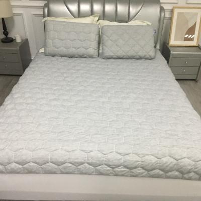 China Air Permeable Luxury Puffy Plush Knit Mattress Topper Cover for sale