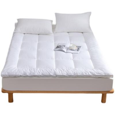 China Yuchun Custom Foldable Cotton 100% Full Size King Queen Size Soft Mattress Topper for sale