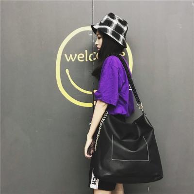 China Black Fashion Ins Trend Women Girl Street Fashion Larger Shoulder Handbag for sale