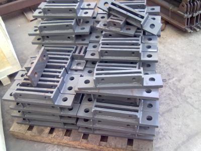 China Industrial Alloy Steel Mining Heavy Rail System With Customized Straight rail standard length for sale