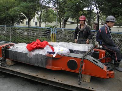 China Feixes de levantamento de mineração da grua hidráulica da movimentação que içam o equipamento para a estrada de ferro com personalizado à venda