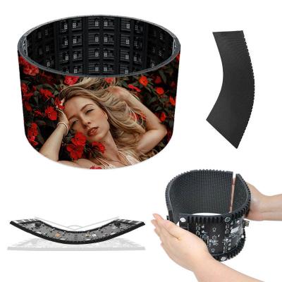 China Buiten P4 Flexible LED Display Module Advertising LED Video Wall Display 320*160mm Te koop