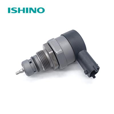 China New Fuel Pressure Regulator Fuel Pressure Control Valve 0281006037 Standard Size 33100-2F000 for sale