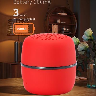 Chine coloré multi portatif rouge du haut-parleur rechargeable 5W de Bluetooth du × 4.6cm de 4.7cm à vendre