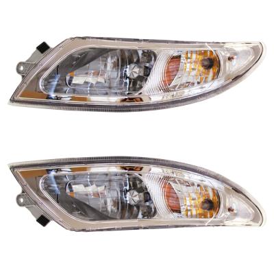 China Excellent import accessories truck spare parts headlight for international 4200 4300 4900 for sale