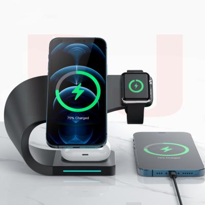 China Caricatore senza fili charger metal magnetic portable portable fast phone 3 in 1 wireless charger for iwatch Airpods for sale