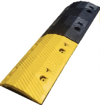 China Decelarate Speed ​​Factory Directly Supply Rubber Deceleration Zone Prevent Car Slipping Road Thickened Rubber Speed ​​Bump for sale