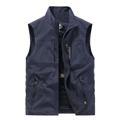 China Custom Logo Men's Breathable Vests Zero Down Vest Outdoor Activity Men Sleeveless Cotton Fiber for sale