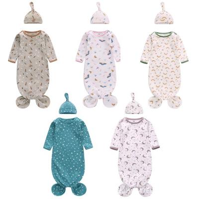 China Antibacterial Newborn Knotted Pajamas Long Sleeve Matching Hat Set 2 Piece Pack Cotton Baby Nightgown Sleeping Bag Home Clothing Set for sale