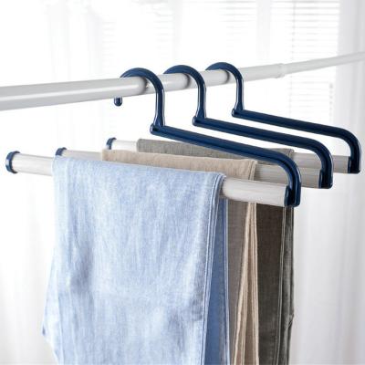 China Non-slip multifunctional pants pants stretch plastic hanger for sale