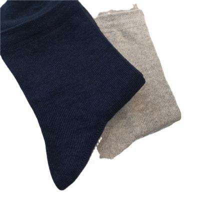 China New QUICK DRY Men's Socks Solid Canvas Winter Crew Socks Knitted Natural Linen Dad Socks for sale