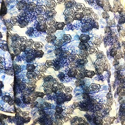 China Sustainable Chinese National Style Ramie Cotton Digital Printing Geometric Patterns On Fabric for sale