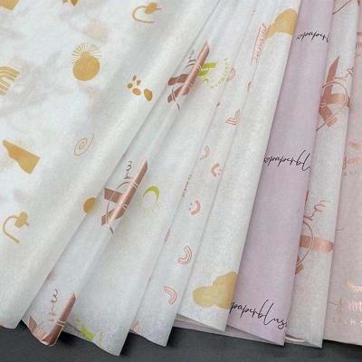 China Biodegradable Christmas Gift Wrapping Paper Custom Printed Wrapping Food Clothing Flower Wrapping Paper for sale