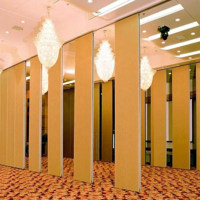 China Traditional Acoustic Folding Sliding Acustic Partitions Sliding Parking Partition For Hotel for sale