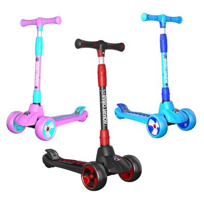 China New Kid Model Cool Spray Flame Kids Kick Scooter Adjustable Multifunctional Kids Scooter 4 Wheels Kick Scooter For Kids for sale