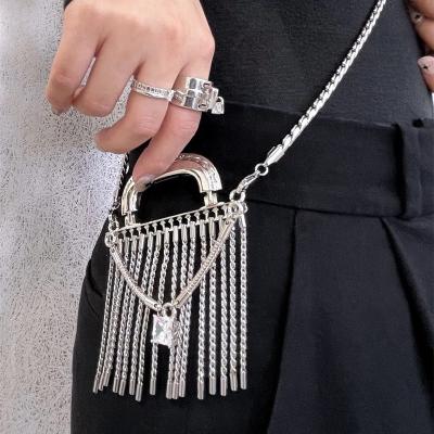 China Luxury Fashion Stats Accessories Rhinestone Chain Tassel Cross - Body Messenger Bag For Women Girl for sale