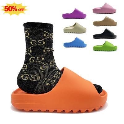 China CUSHIONING 50% ON SALES drop shipping outdoor beach slippers colorful slippers for women and ladies for sale