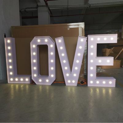 China Fashionable Wedding Decorations 2023 LED Tall Custom Light Up Letters 4ft Marquee Letter Lights Wedding Decorations For Props Event Party Rental Backdrop for sale