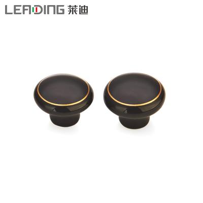 China Traditional ceramic decorative door knobs for sale