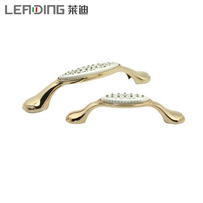 China European European Furniture Crystal Handle Cabinet Drawer Diamond pull fancy dresser wardrobe cabinet pull out for sale