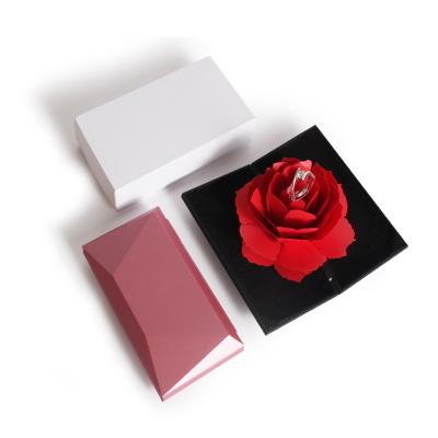 China Wholesale Trendy BELLY Love MINGREN Propose Blume Rose Flower Pop Up Romantic Unique Wedding Ring Box Jewelry for sale