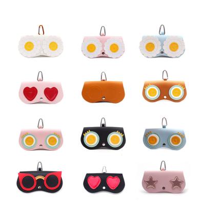 China Eco-friendly 2022 New Pu Leather Pouch Travel Portable Cute Cartoon Sunglasses s Package Sunglasses Pouch for sale