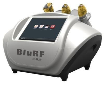中国 機械、633nm青いビームRF皮の脂肪吸引術の器械を細くする脂肪吸引術の真空RFボディ 販売のため