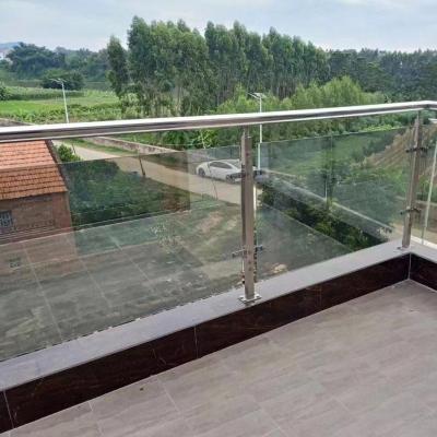 China Balcony Stair Railing Modern Design Spindle Fencing Outdoor Popular High Quality Glass Balustrade for sale