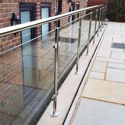 China Balcony Style Outdoor Modern Glass Stainless Steel Balcony Railing for sale