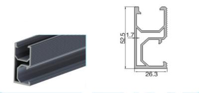 China Carril de montaje de aluminio del panel solar/sistemas solares del montaje que montan el empalme para residencial en venta