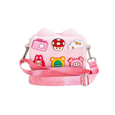 China 2021 high quality fashion shiny children's girl's DIY button flower silicone handbag children's shoulder bag rose handbag messenger bag for sale