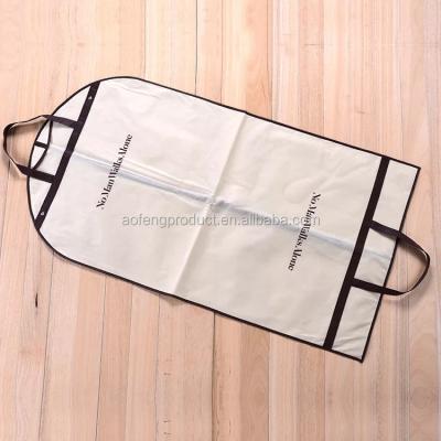 China Washable/Reusable Custom Strap Handle Large Nonwoven Suit Cover Garment Bag, Foldable Suit Garment Bag for sale