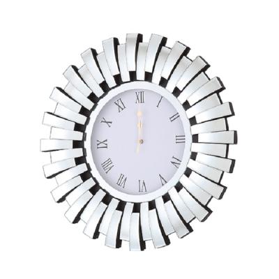 China CLASSIC Modern Decorative Wall Clock Family Hotel Uses 3D Mirror Round Silver Wall Clock for sale