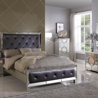 China Bed with Combination Luxury Furniture Light Mirror Bed Bedroom Furniture Modern Mirrored Drawer Chest for sale