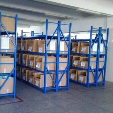 China Easy installation Selective warehouse racking custom shelves factory cold-rolled steel storage rack for sale