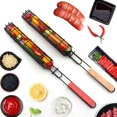 China Thermal Resistance Amazon Hot Selling Portable Grilling Basket With Wooden Handle Grill Basket/BBQ/Kebab Tools for sale