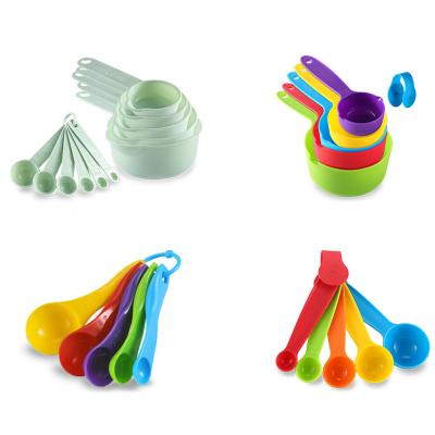 China 4 Sets Plastic Colorful Sustainable Measuring Cups And Spoons Tools Different Styles Kitchen for sale