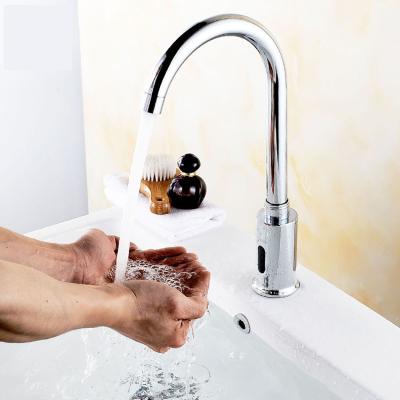 China Automatic Cold And Hot Induction Faucets Basin Faucets All-copper Medical Induction AC Cold And Hot Faucet for sale