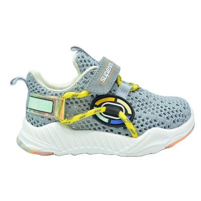 China China Quanzhou Factory Anti-skid Wholesale Kids Shoes Outdoor Sports Fashionable Shoes For Kids for sale