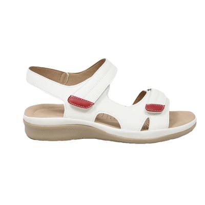 China Summer Fashion Lightweight Ladies Shoes Large Size Soft Unique Style Women's Retro Sandals for sale