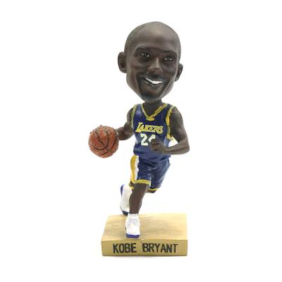 China Worldwide Custom Sports Bobbleheads Kobe Bryant Basketball Player Resin Craft Dash Bobbleheads for sale