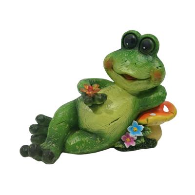 China New Europe polyresin garden decoration sleeping frog statue with solar light for sale