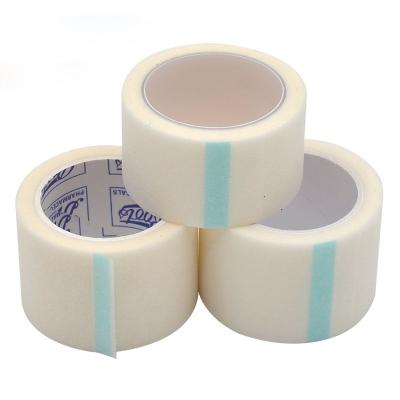 China Disposable Medical Surgical Nonwoven Adhesive Paper Tape Cut Out for sale