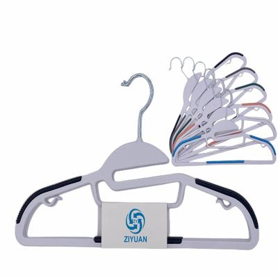 China Bathroom Wholesale Multifunctional Non Slip Space Saving Plastic Coat Hanger Wet Dry Clothes Hanger For Jacket Shirts for sale