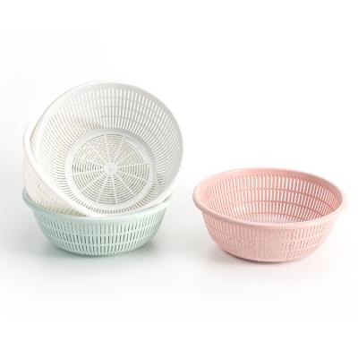 China Creative Home Viable Storage Basket Fruit and Vegetable Drain Kitchen Portable Plastic Food Storage Basket for sale