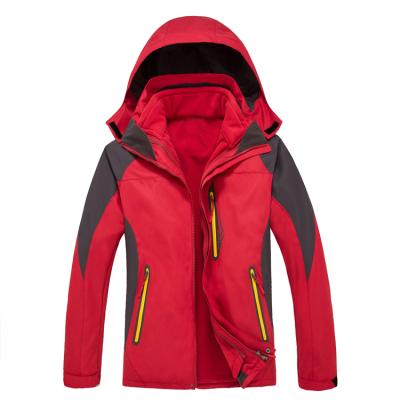 China Breathable high quality bulk custom made outdoor sports softshell jaket men for winter for sale