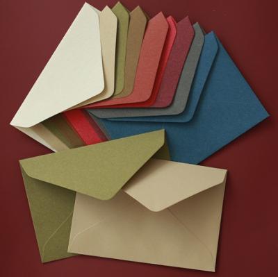 China Multiple Colored 120 Gram Vintage Paper Gift Wrap Envelopes With Seal Wax Sticker for sale