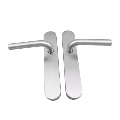 China Modern stainless steel fancy door handles for antique doors for sale