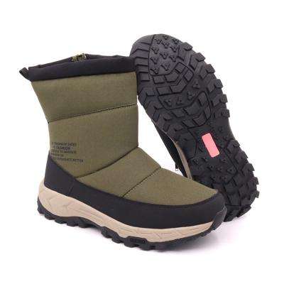 China 2019 New Arrival Men's Winter Boots Heat Mid Calf Anti-slippery Snow Boots for sale